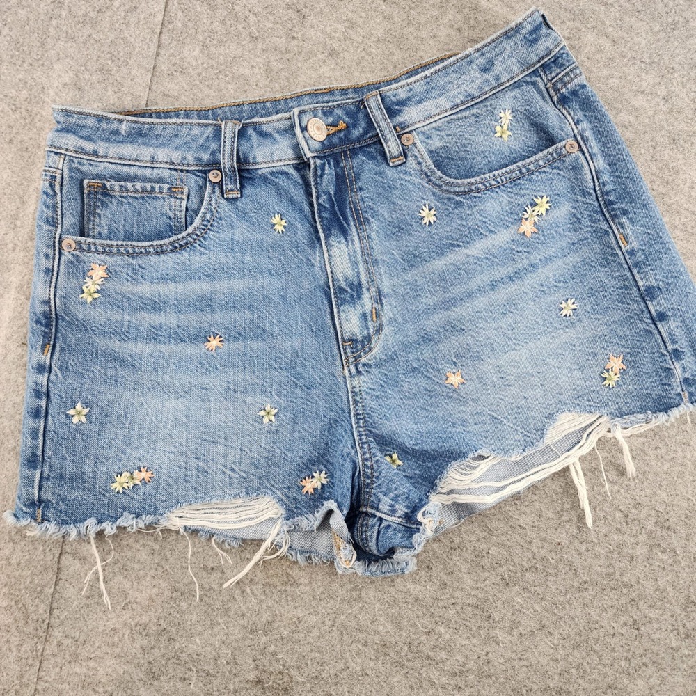 American Eagle Embroidered Floral Distressed Mom Shorts Blue Denim Womens 8